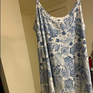 Blue palsy print tank top w/ lace bottom